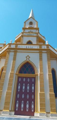 The front of the Cathedral on the Hill