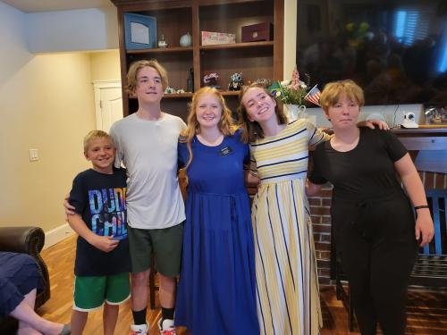 Alyssa-and-Cousins-at-her-Open-House