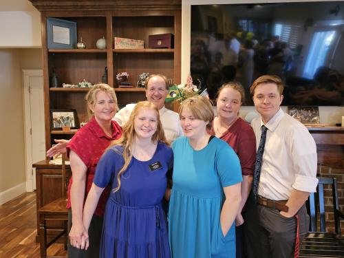 Family-Photo-at-Open-House-15